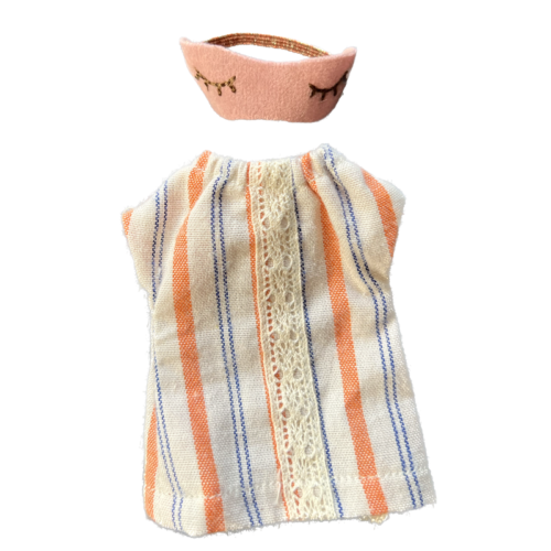 vintage nightgown for (grand)mum mouse