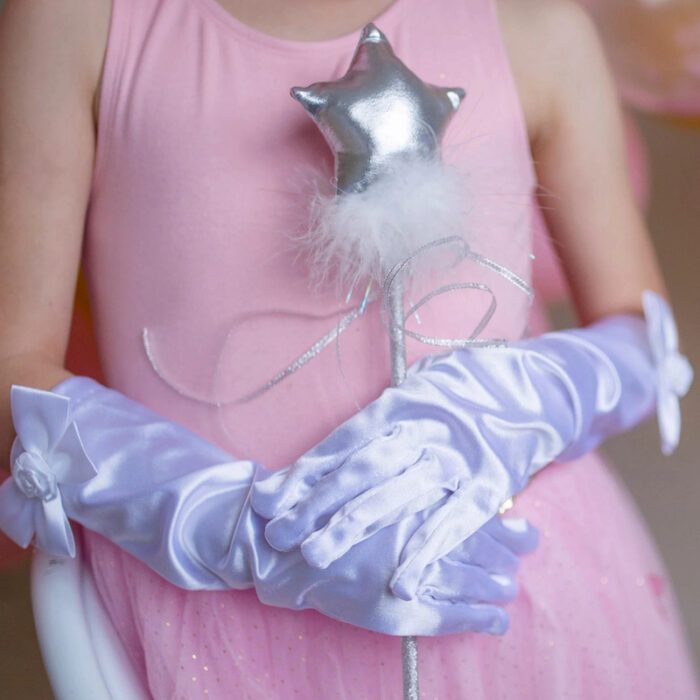 22600 white storybook princess gloves with bow