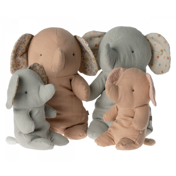 16-3606-01 safari friends small elephant grey