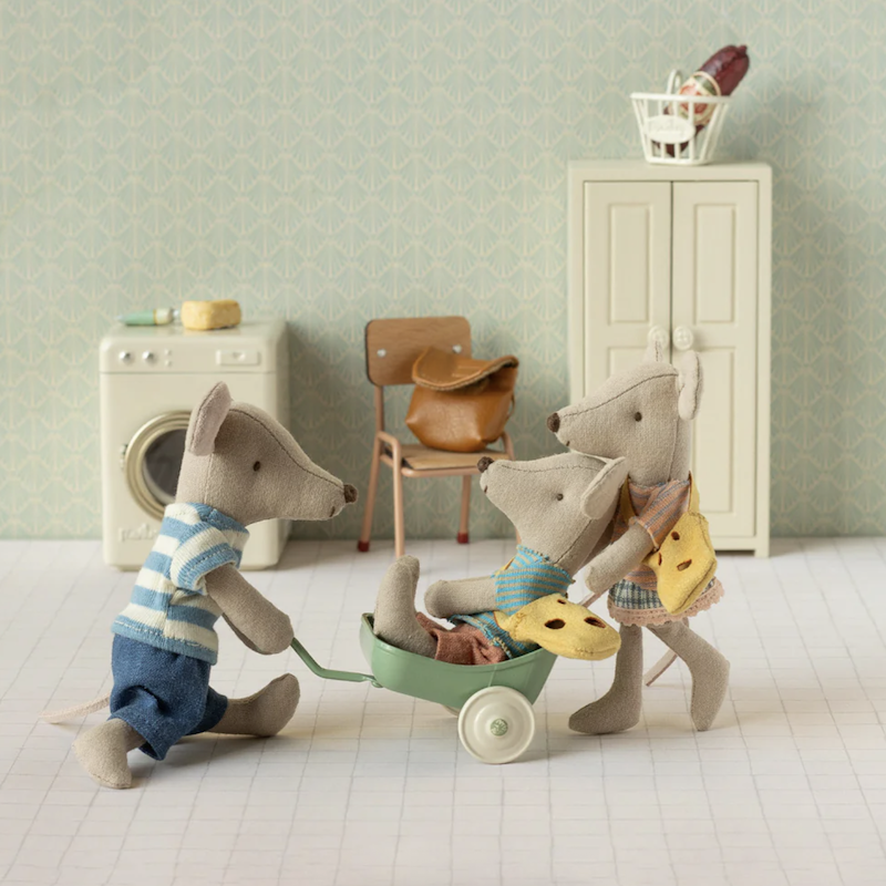 Tricycle Mouse, Big Brother - Brown - Image 2
